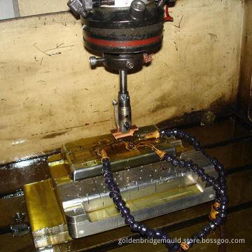 Mold and Tooling Design for multi-functional socket molds
